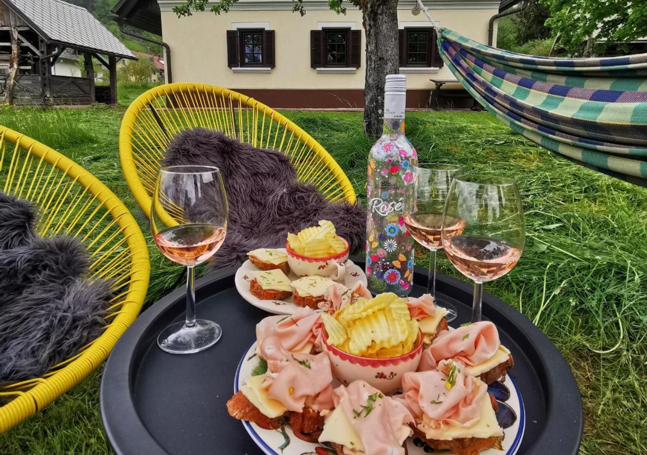 Country House Pri Lipet Ziri Esterno foto